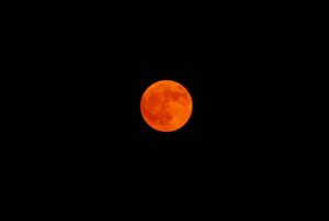 Captura la luna: consejos y técnicas para la fotografía lunar